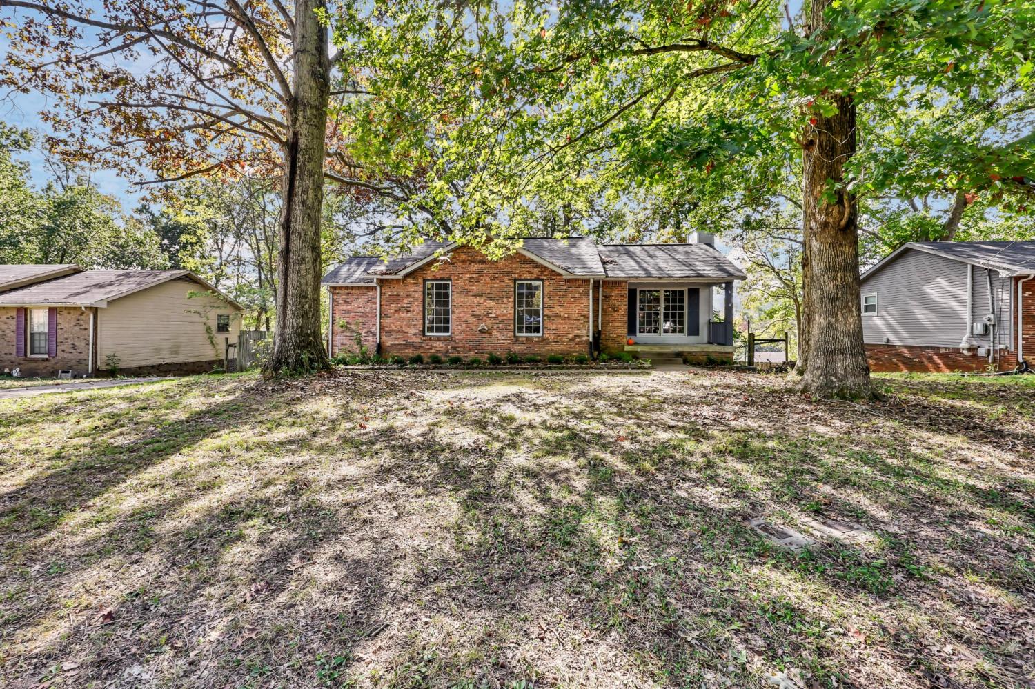 810-R-S-Bradley-Blvd For Sale