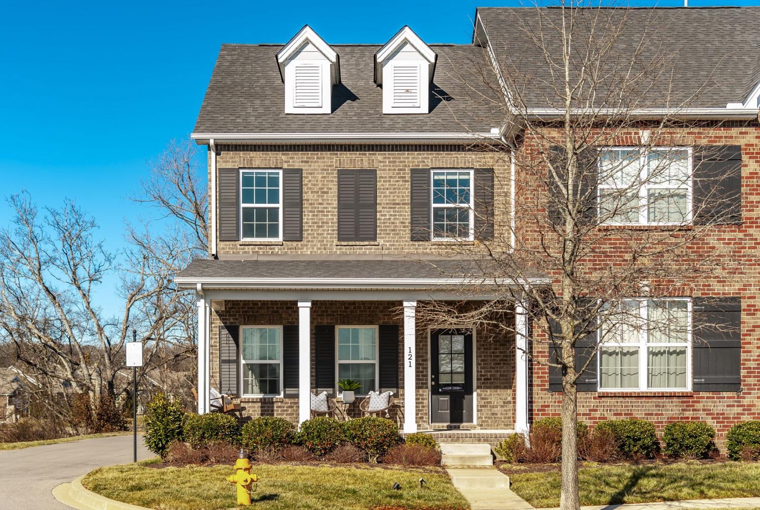 121-Saddlewood-Ln For Sale