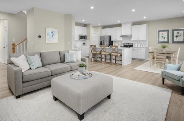2294-Brumby-Loop For Sale