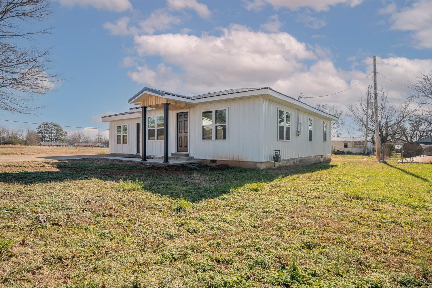 301 Simpson St TN 38464 For Sale - 