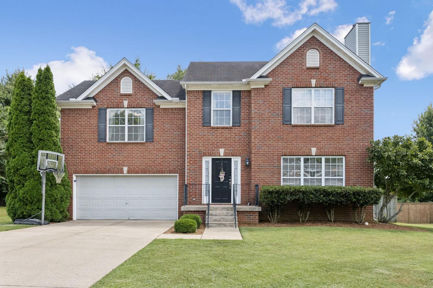 2689 Paradise Dr TN 37174 For Sale - 