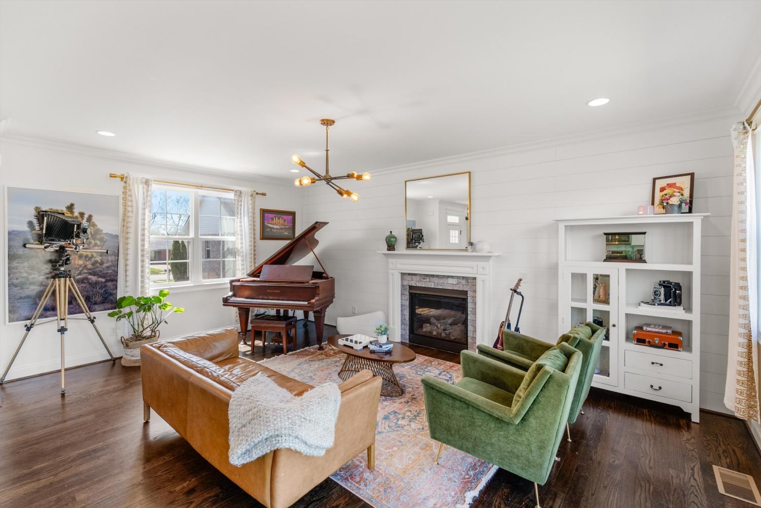 2724-Lakeland-Dr For Sale