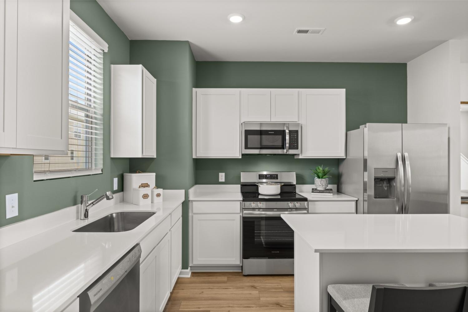 703 Taylor Drive TN 37034 For Sale - 