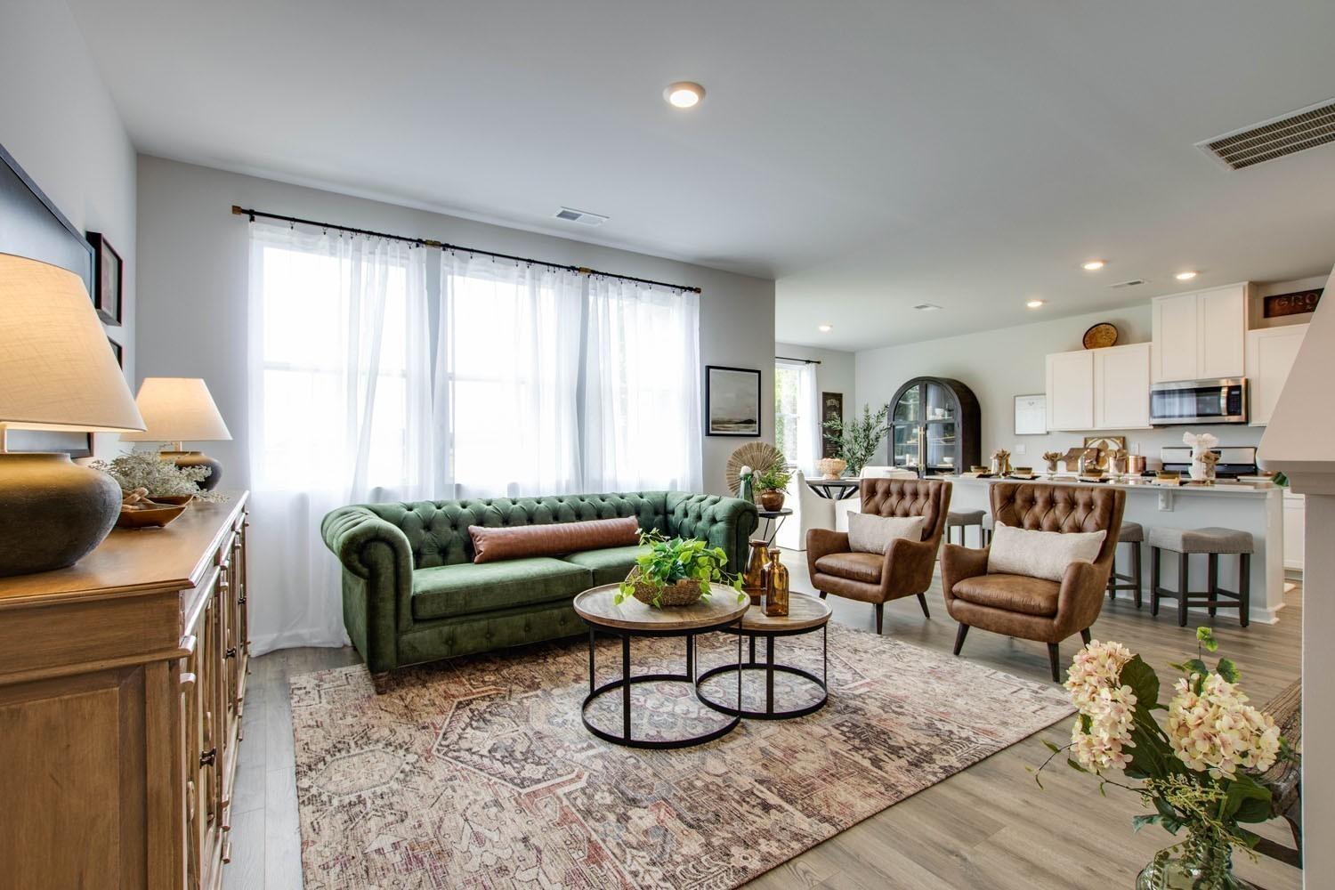 4922-Sandringham-Lane For Sale