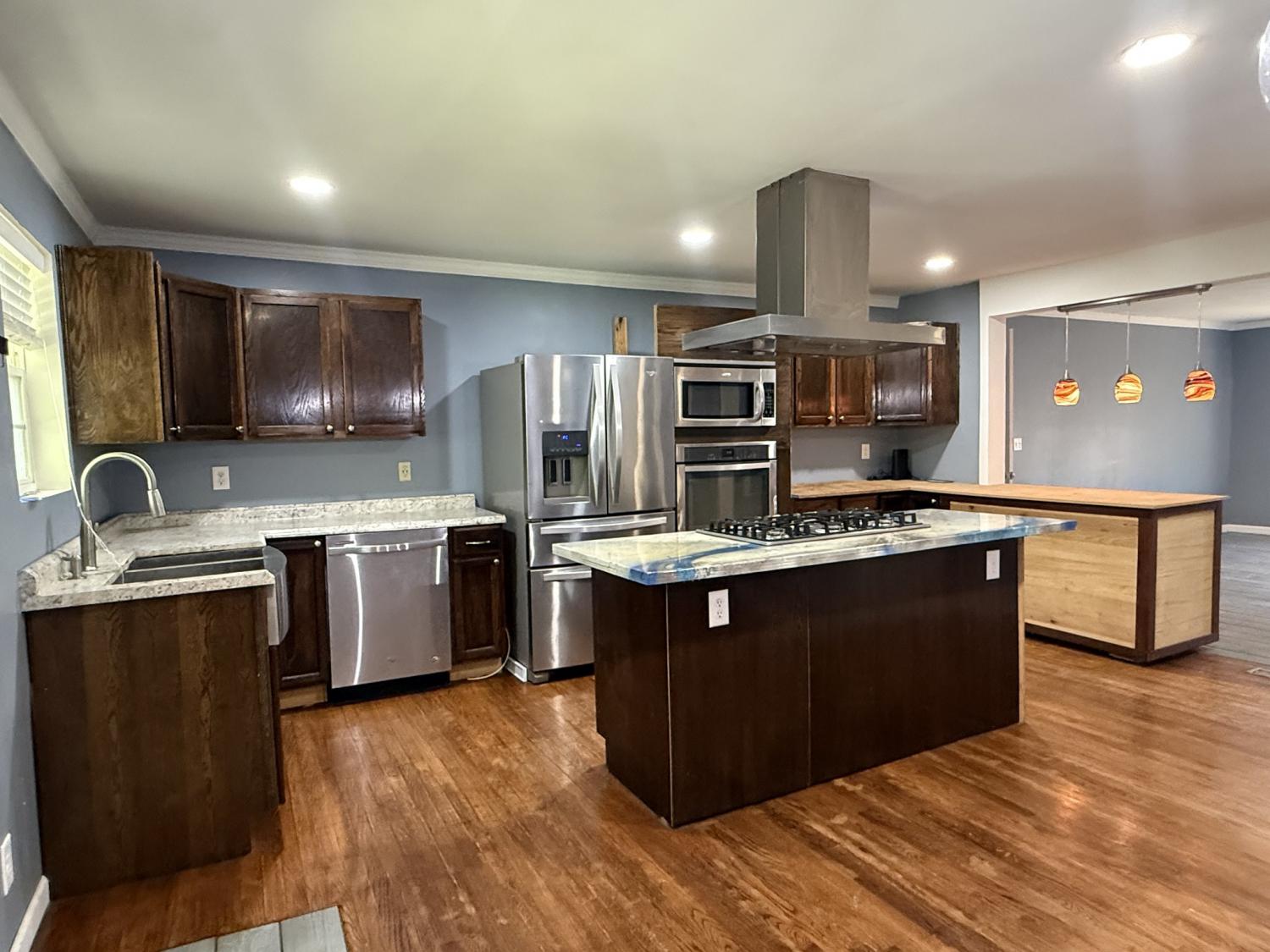 23-Roney-Ave For Sale