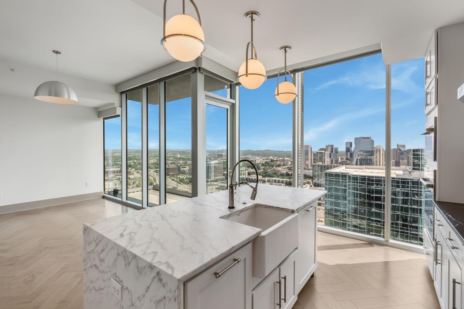 1616-West-End-Ave For Sale