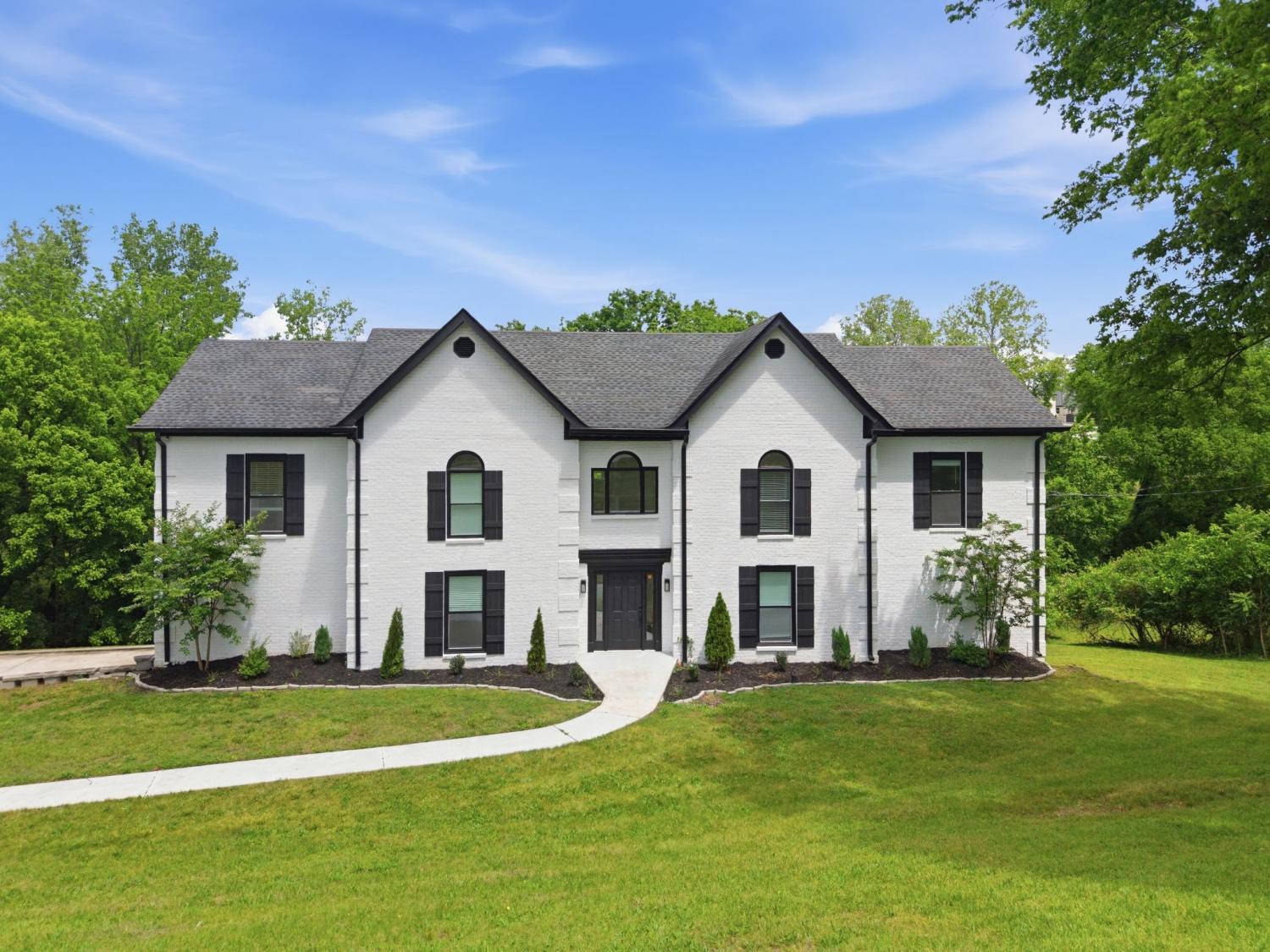 527-Cumberland-Hills-Dr For Sale