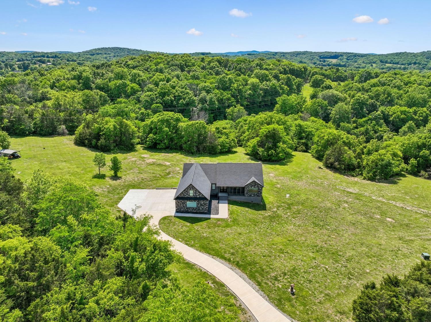 2064-Roberts-Rd For Sale
