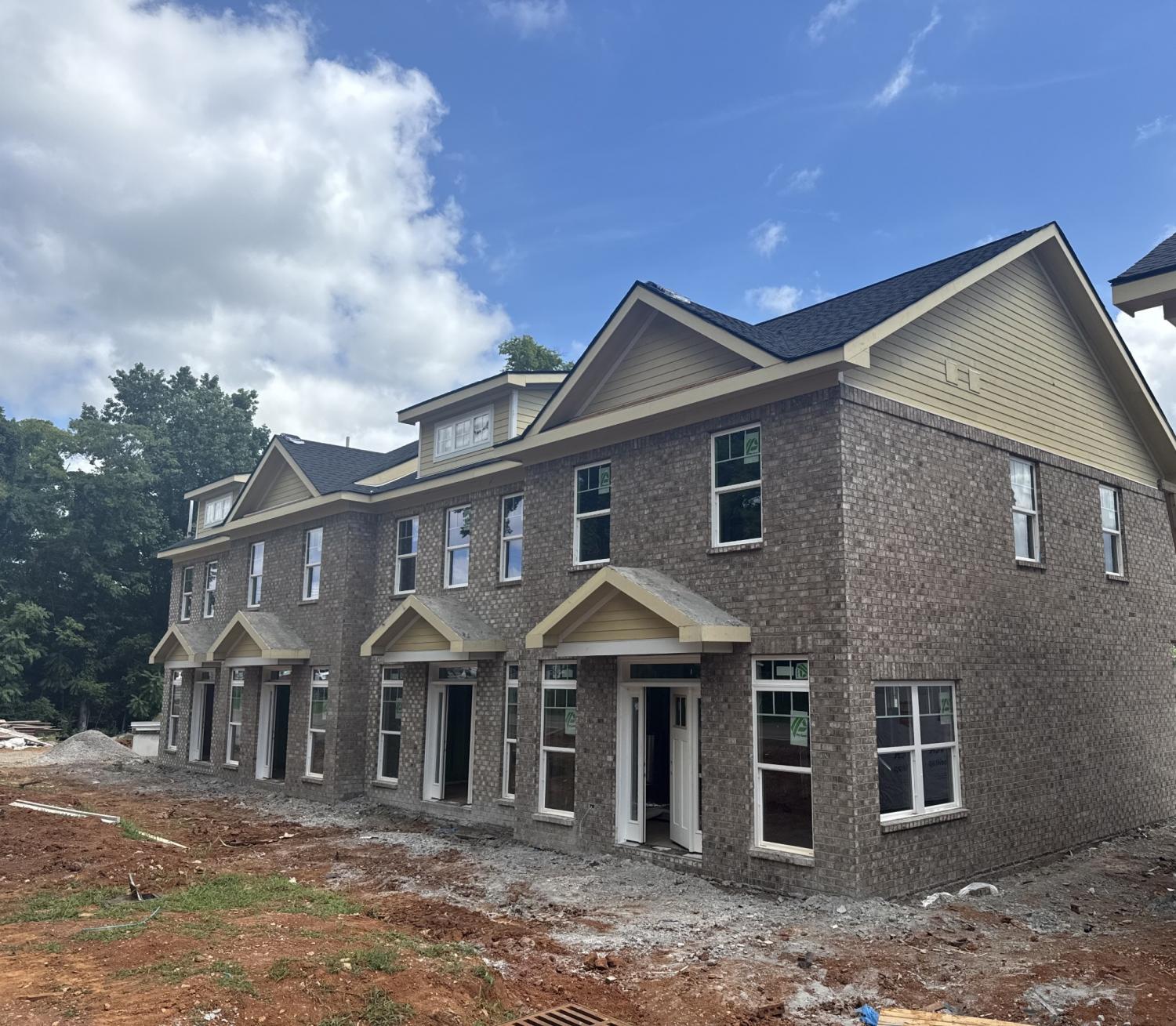 106-Halfrunner-Way For Sale