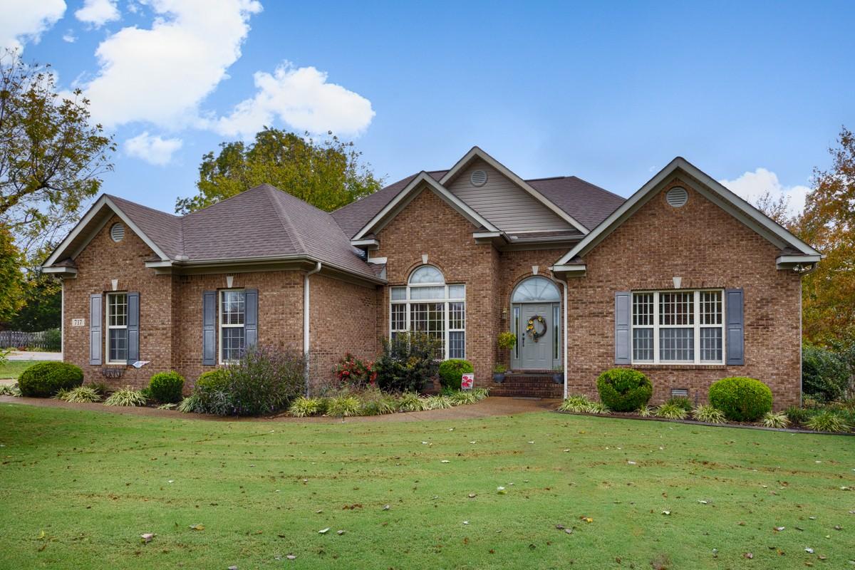 715-S-Clinton-St For Sale