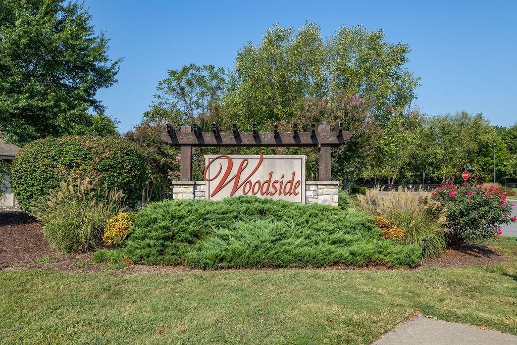 2050 Hemlock Dr TN 37174 For Sale - 