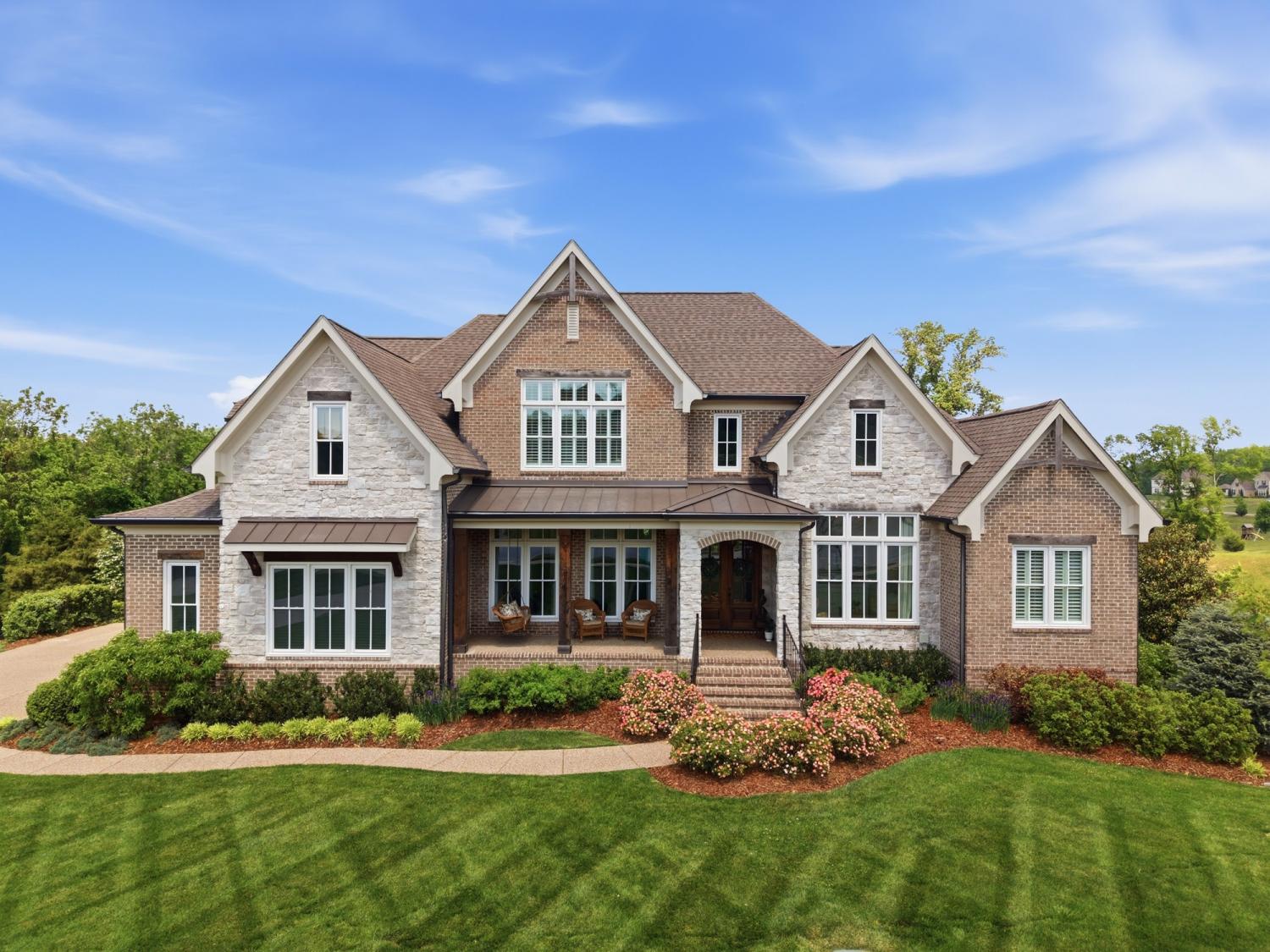 Ravenwood High School Property for Sale