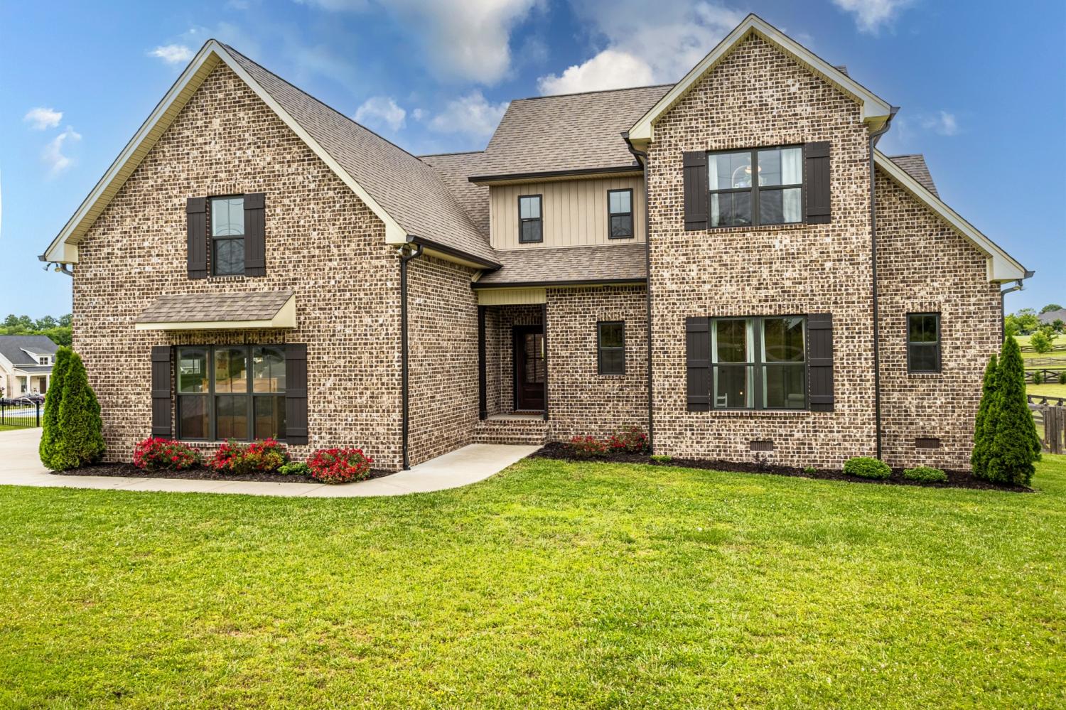 746-N-Russell-St For Sale