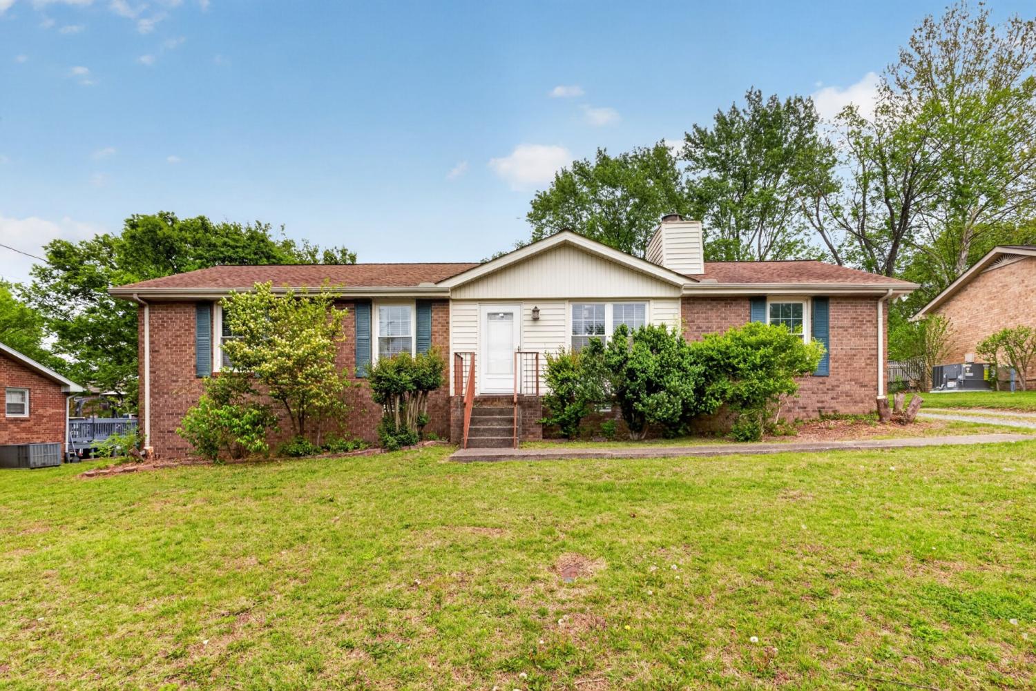 120-Hillwood-Dr For Sale