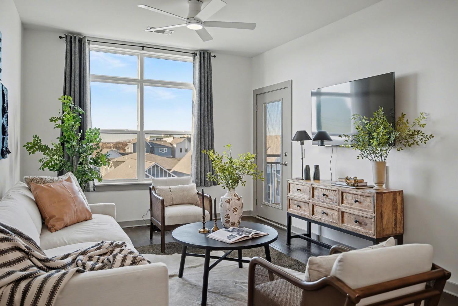 1638-54th-Ave--N For Sale