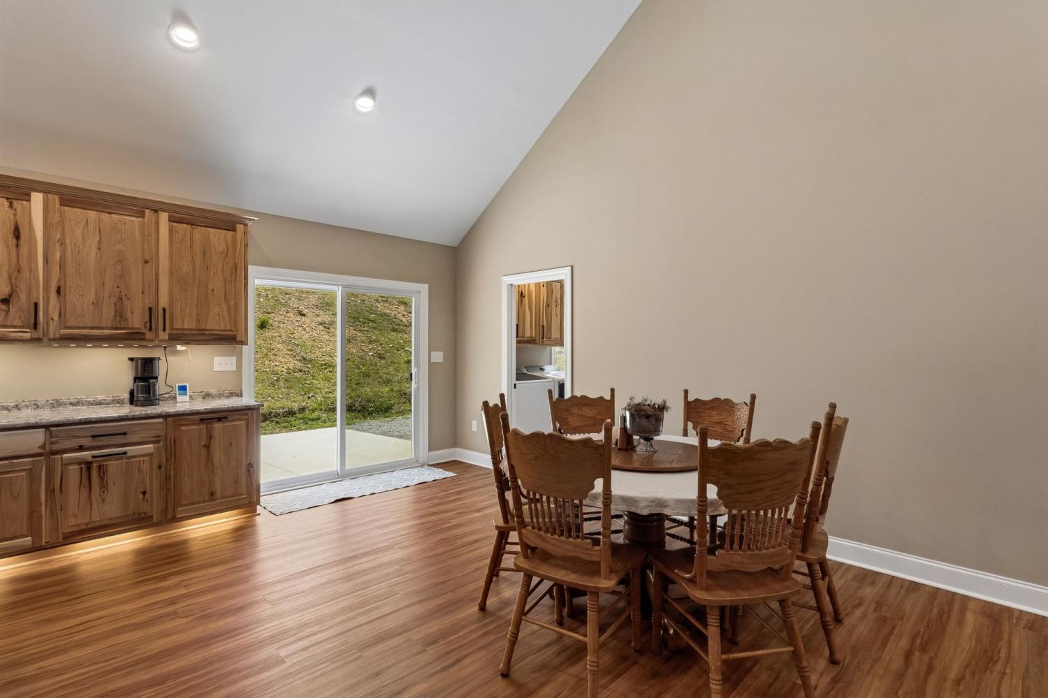 121 Lanier Private Ln TN 38478 For Sale - 