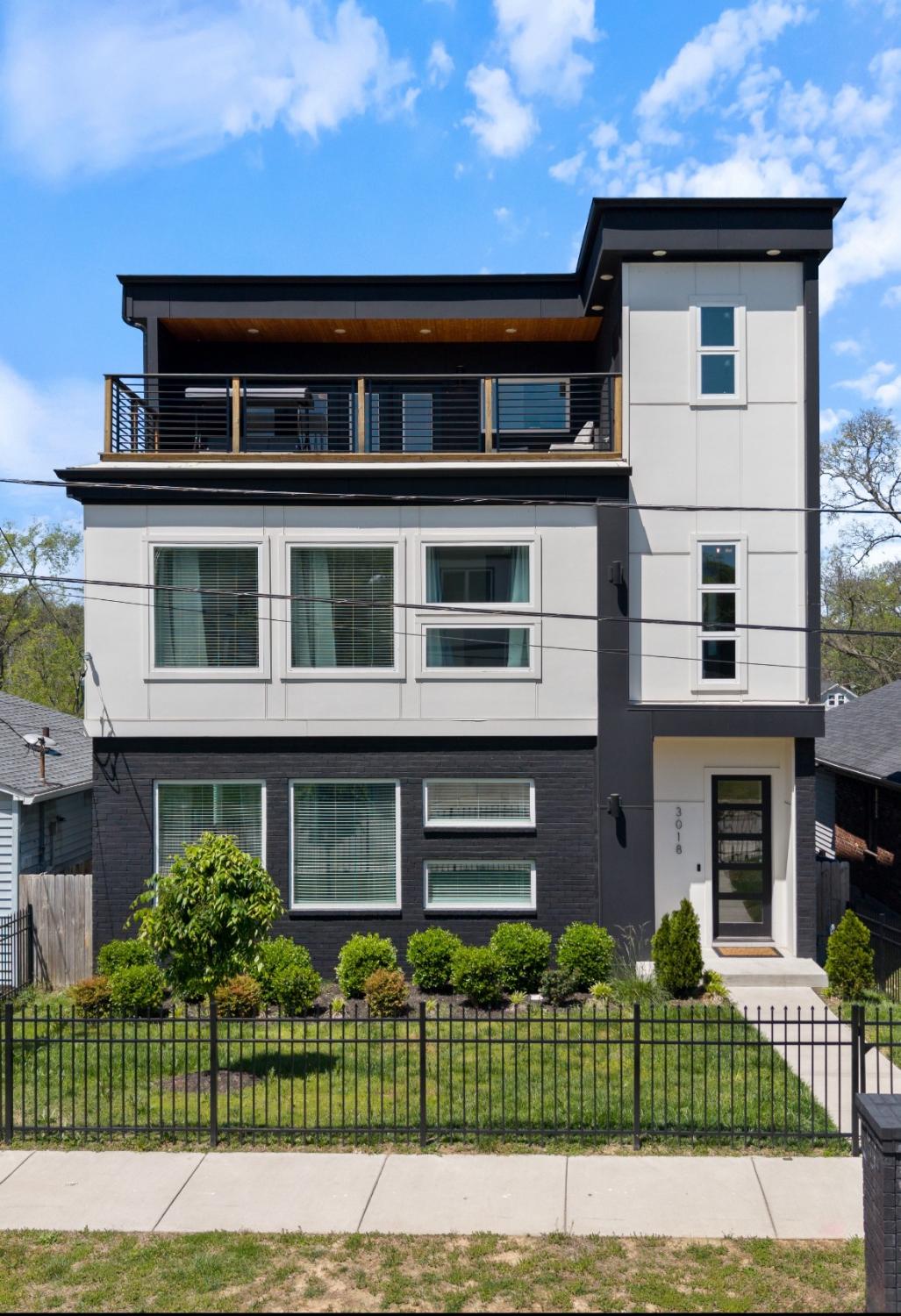 3018-Indiana-Ave For Sale