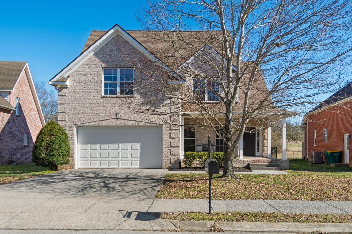 3013 Honeysuckle Dr TN 37174 For Sale - 