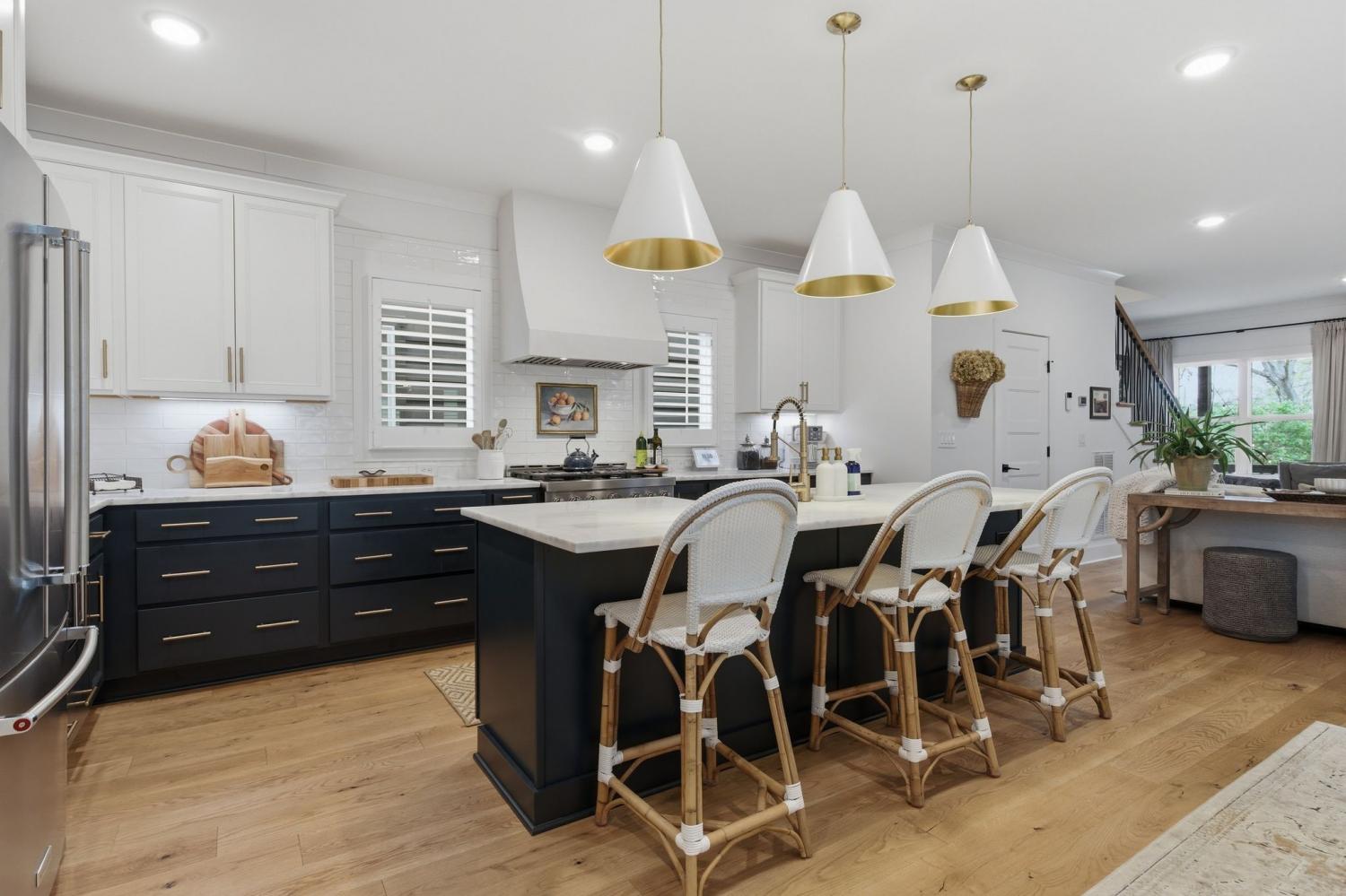 6340A-Alamo-Pl For Sale