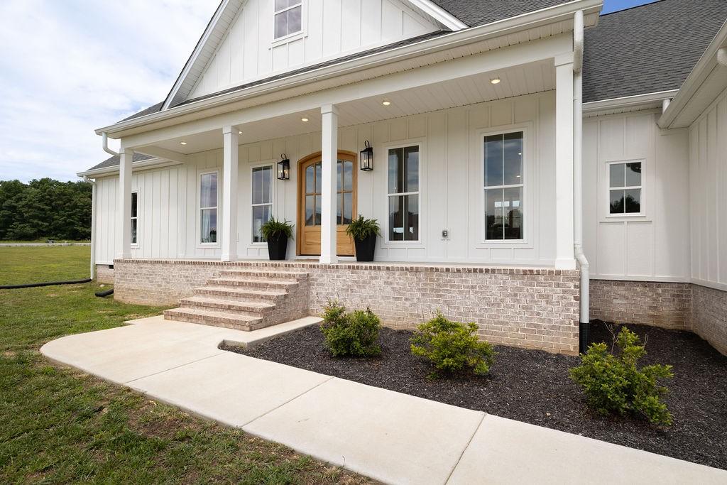 134 Hurst Dr TN 38468 For Sale - 