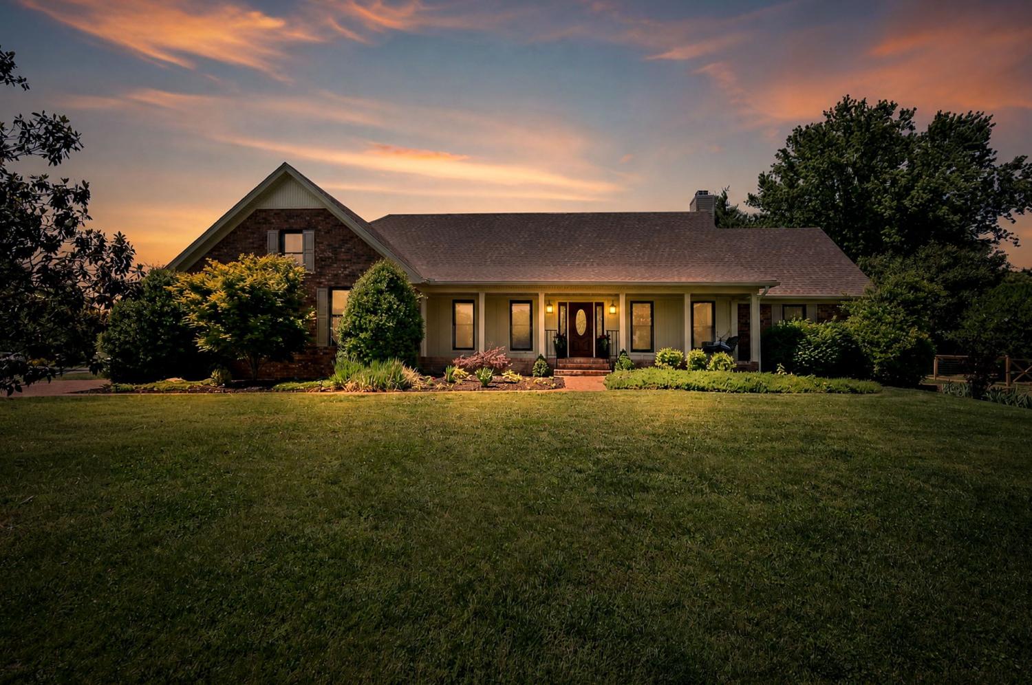 131-Arrowhead-Dr For Sale