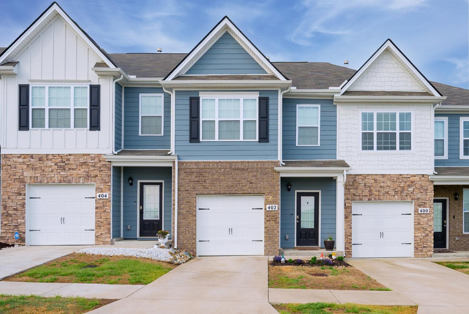 402-Waterfowl-Way For Sale