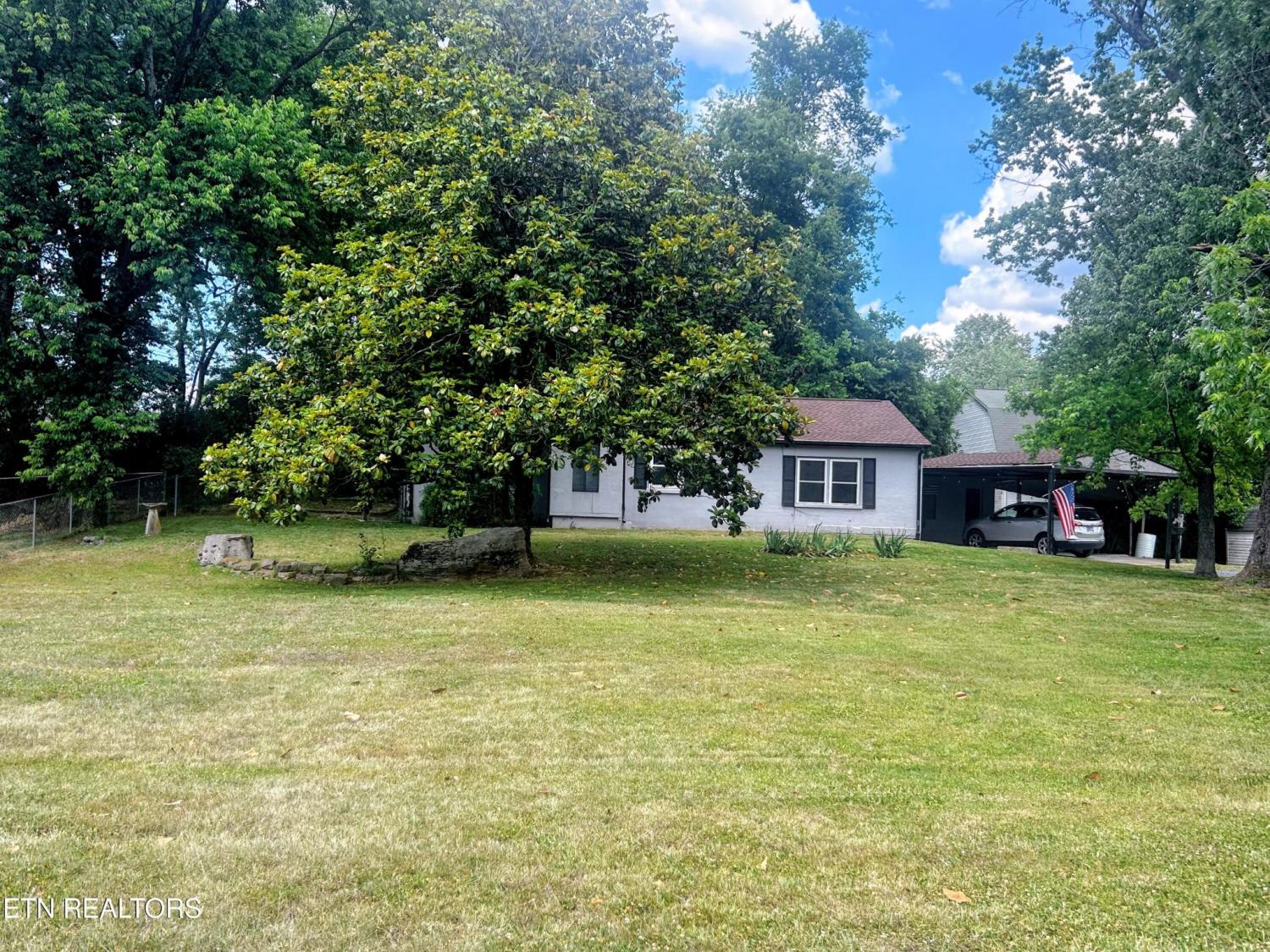 810-Velma-Lane For Sale