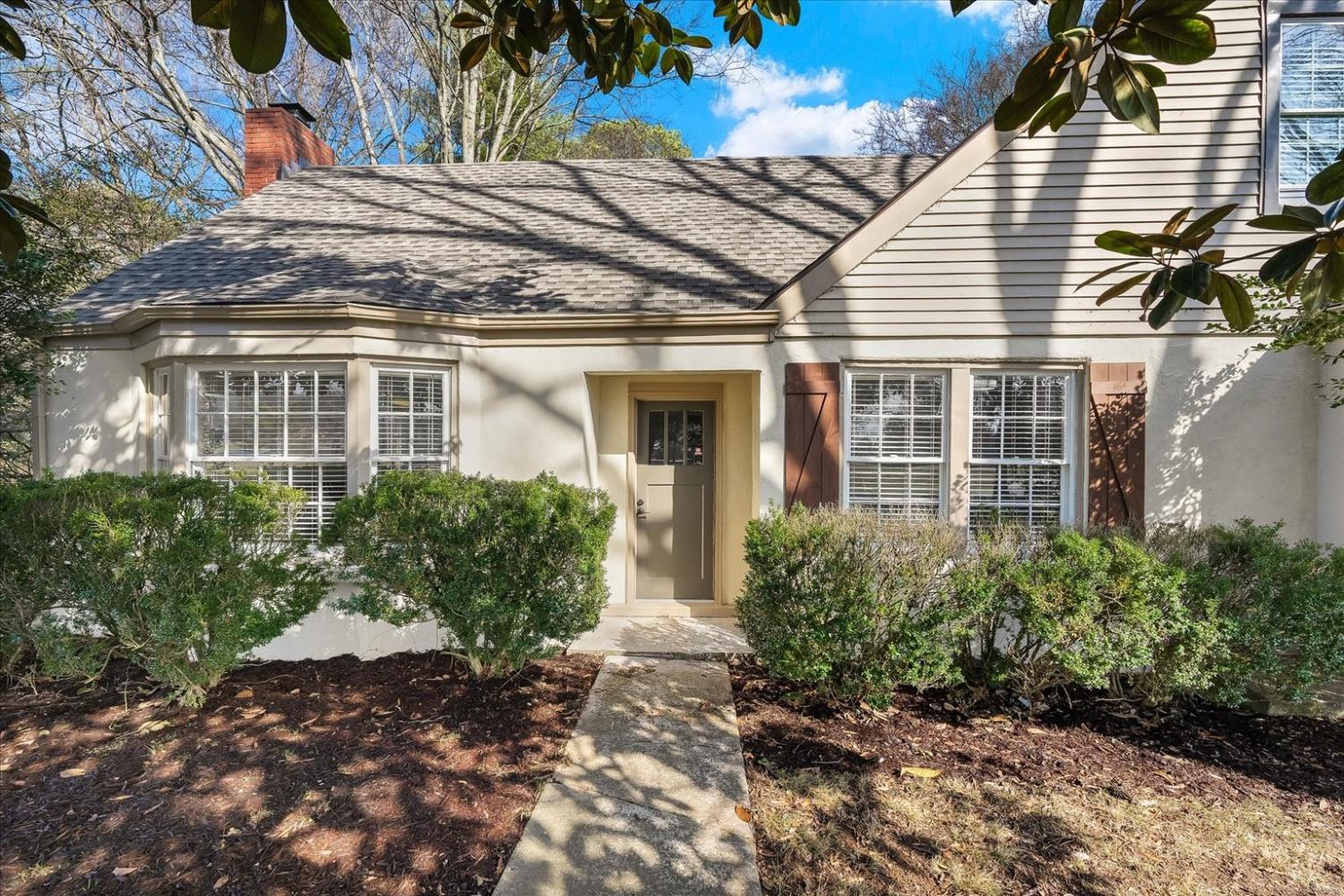 1302-Hampshire-Pike For Sale