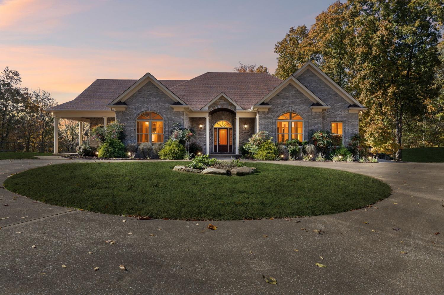 1079-Ridgecrest-Dr For Sale