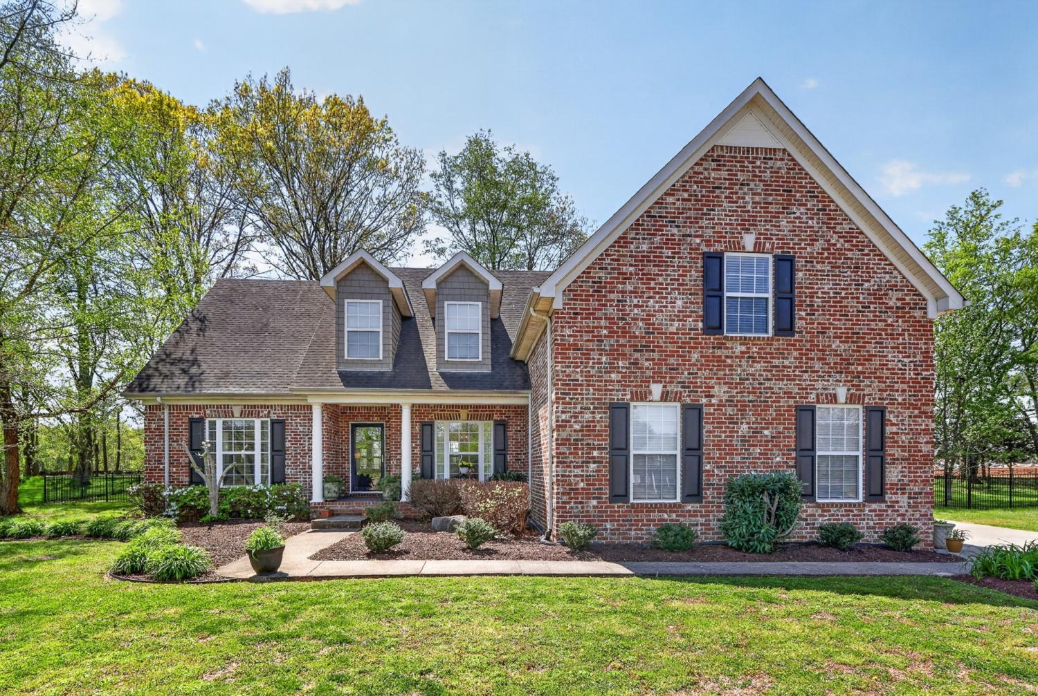 1307-John-Hood-Dr For Sale