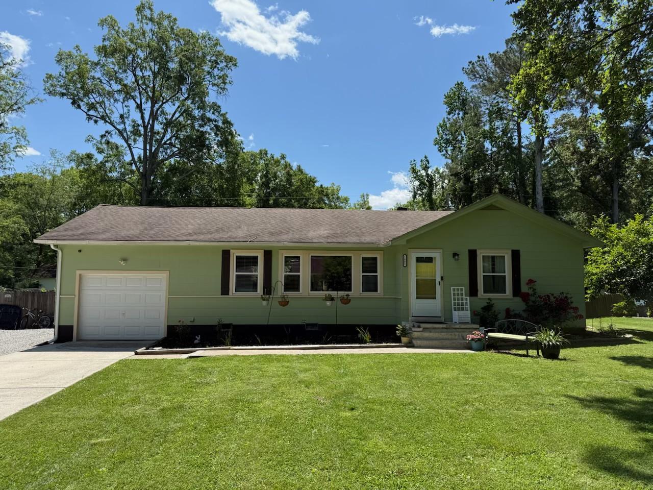 1005-Thoma-St For Sale