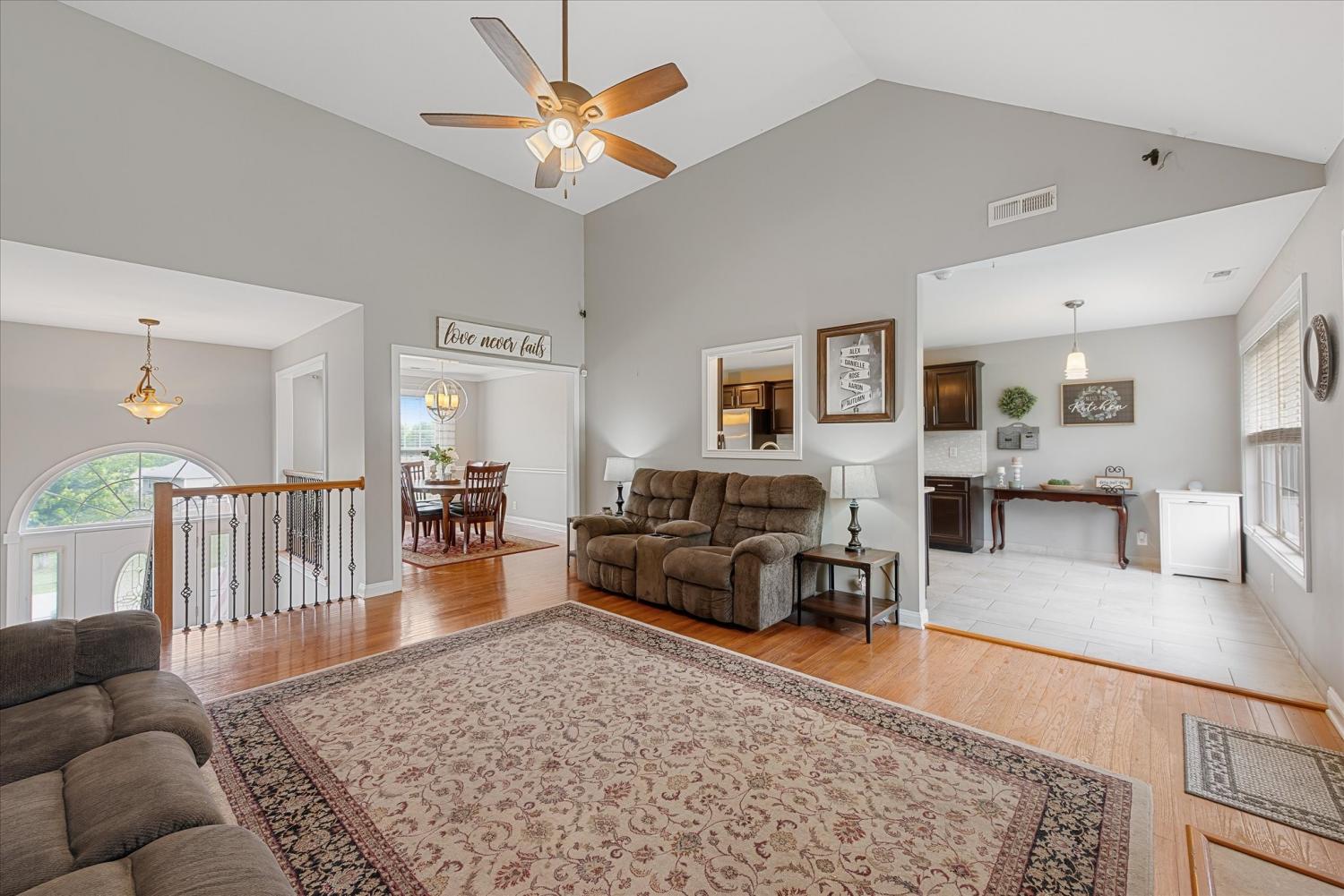 527-Winding-Bluff-Way For Sale