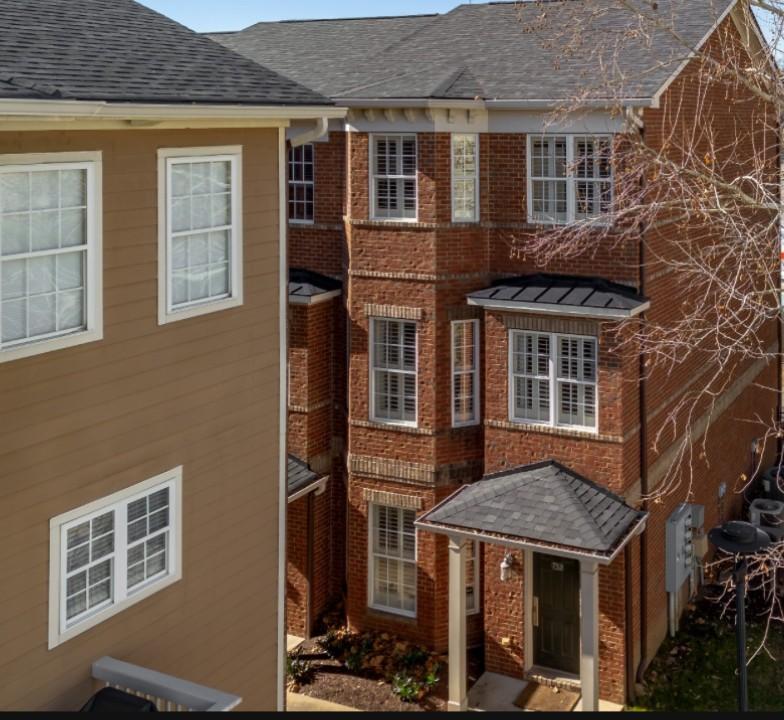 752-Wedgewood-Park For Sale