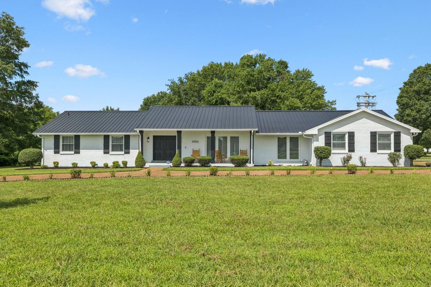 6904-Old-Nashville-Hwy For Sale
