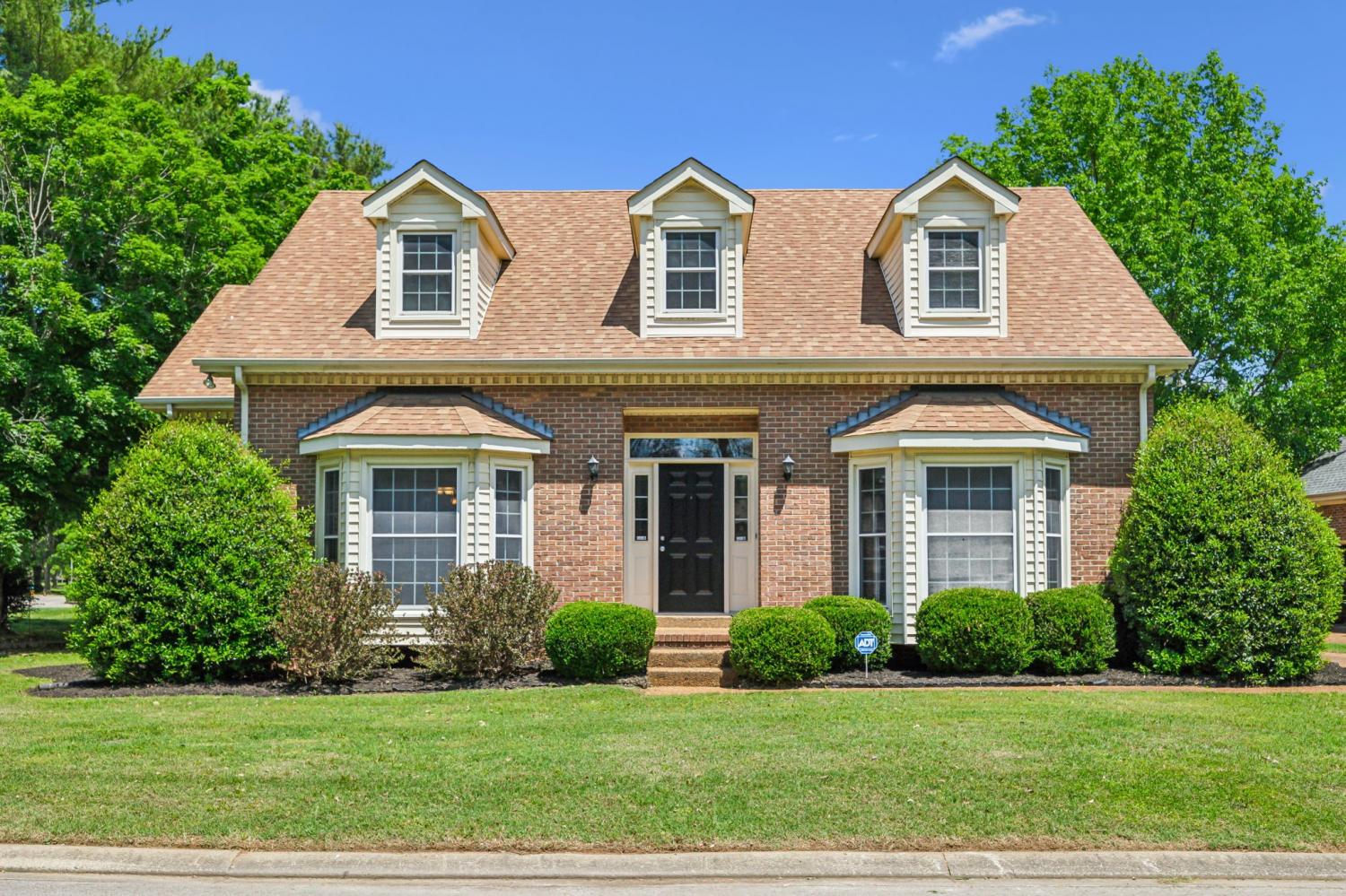2403-Franklin-Ln For Sale