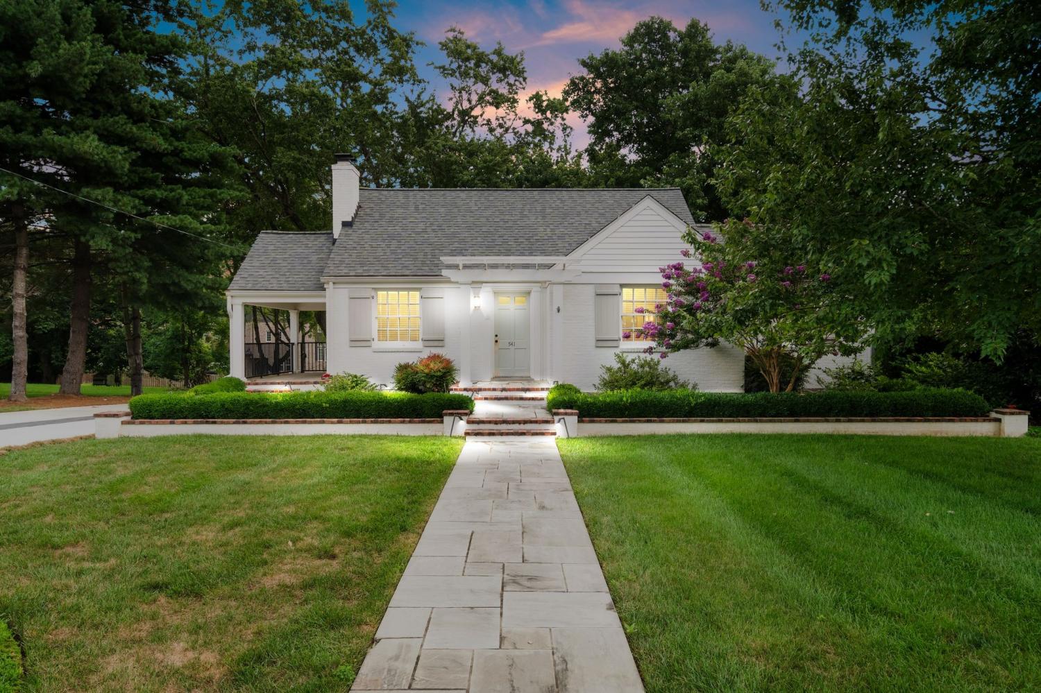 541-Skyview-Dr For Sale