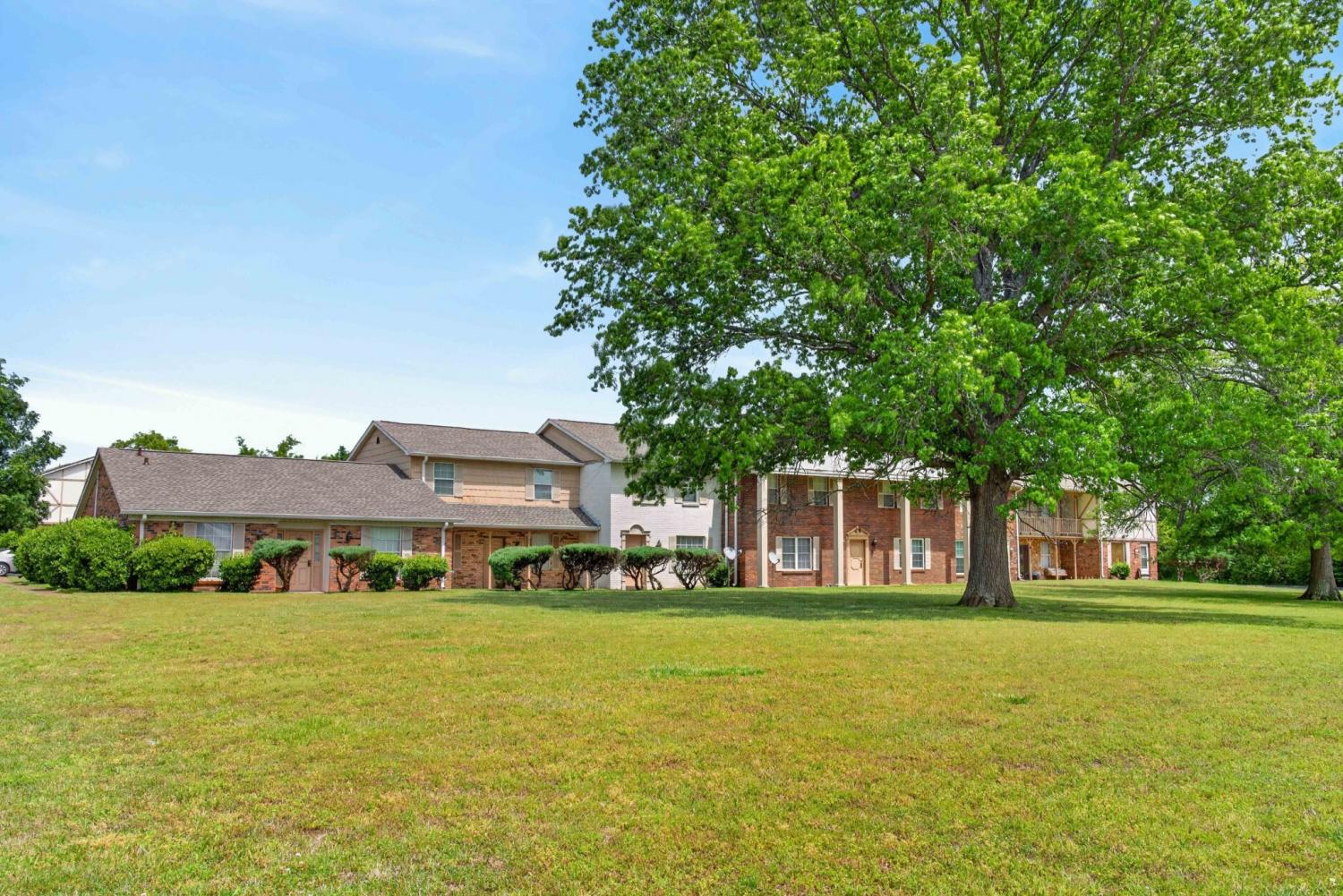 1301-Neelys-Bend-Rd For Sale