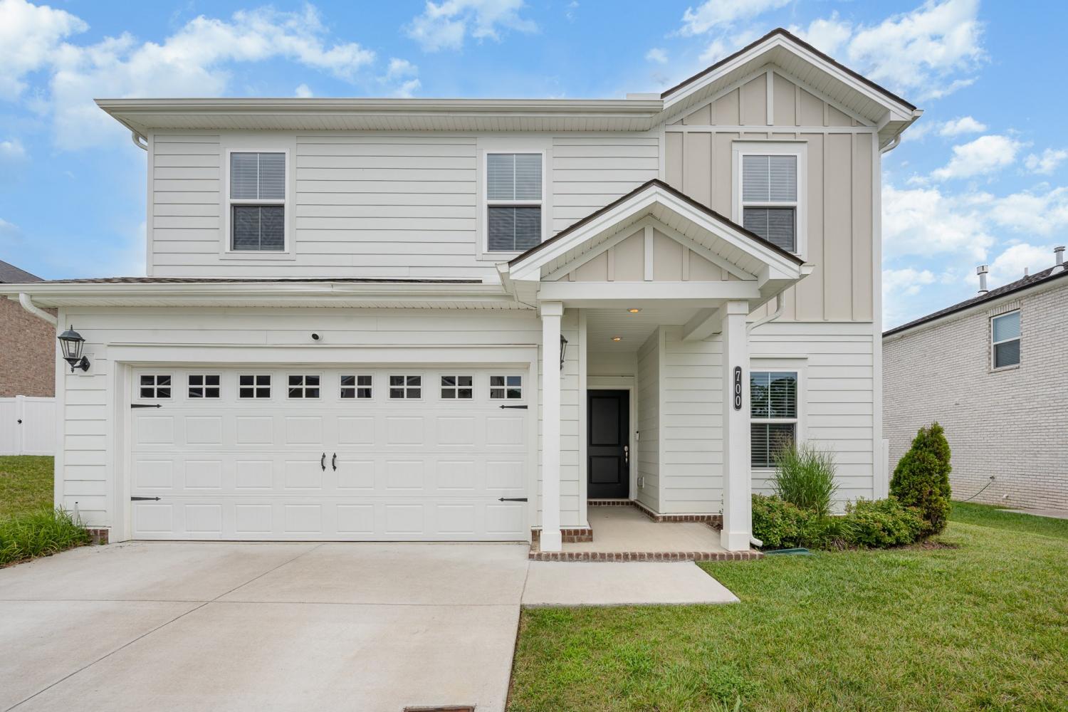 700-Castle-Rd For Sale