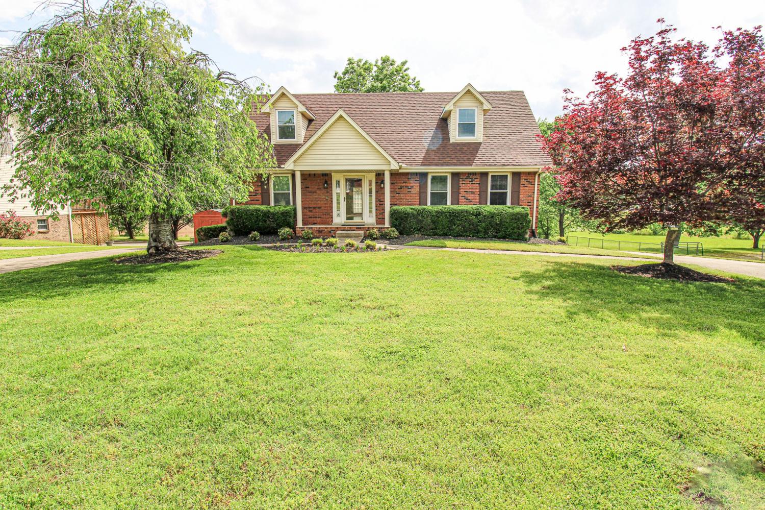 1408-Honeysuckle-Ln For Sale