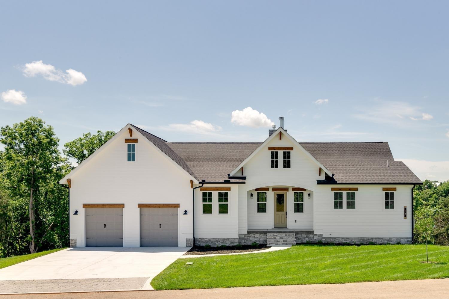 86-Simmons-Circle For Sale