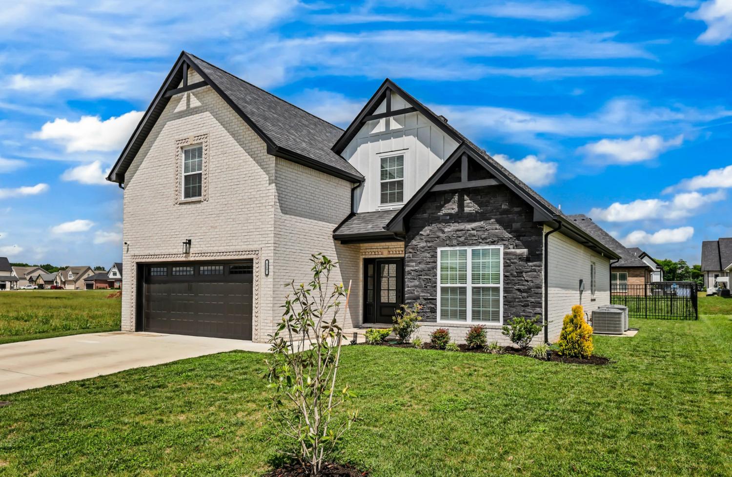 117-Aspen-Pine-Dr For Sale