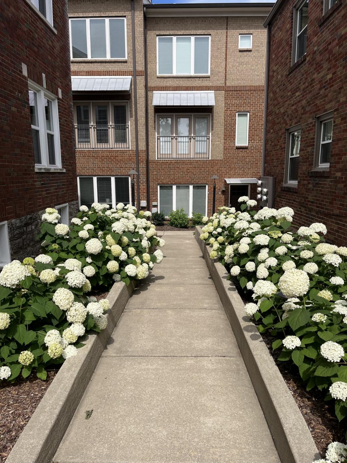 2003-Convent-Pl For Sale