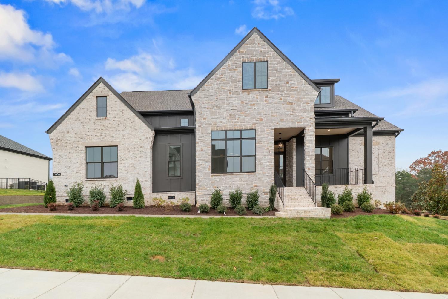 1006-Laguna-Drive For Sale