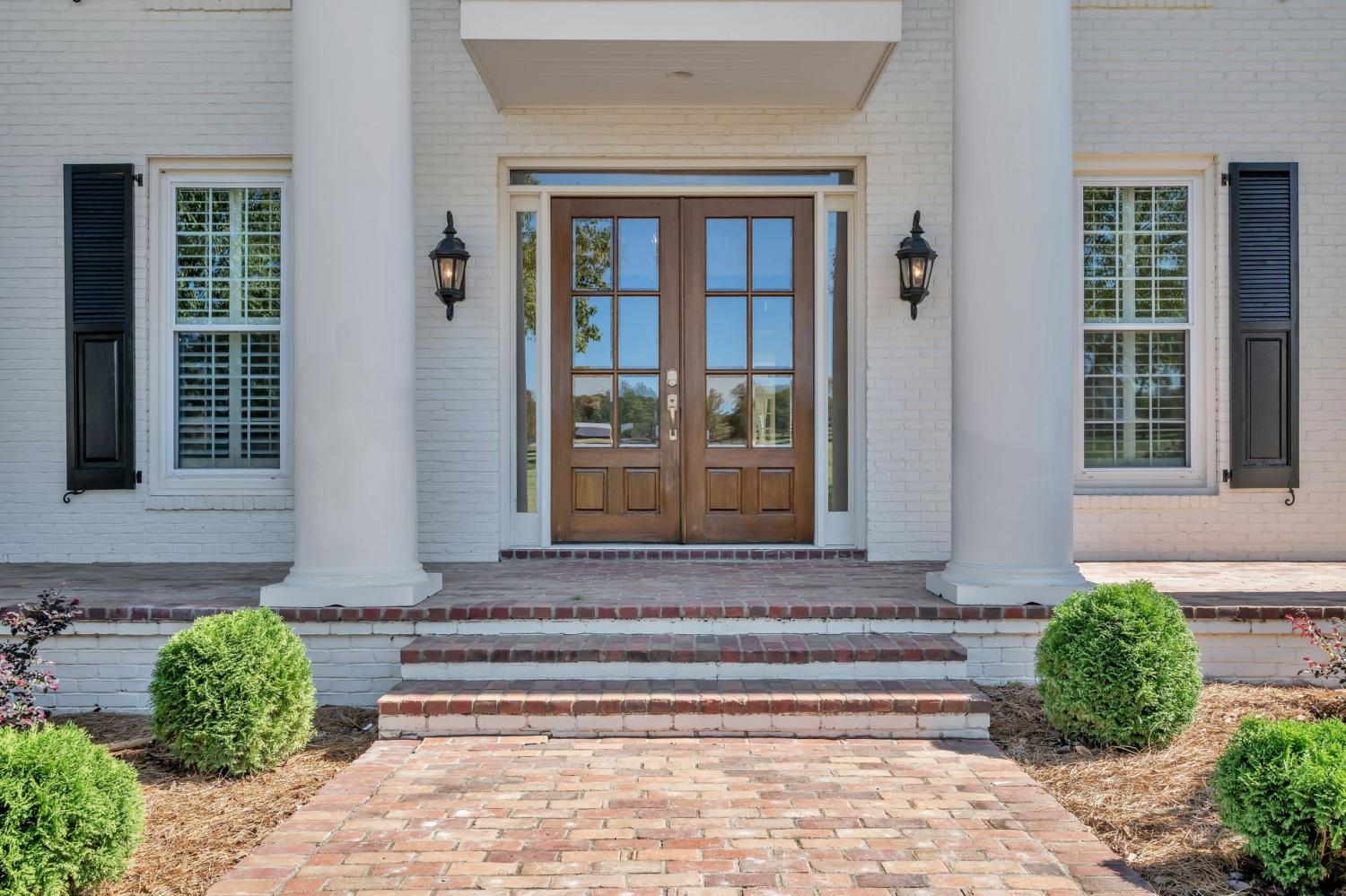 1860 Old Natchez Trce TN 37069 For Sale - 