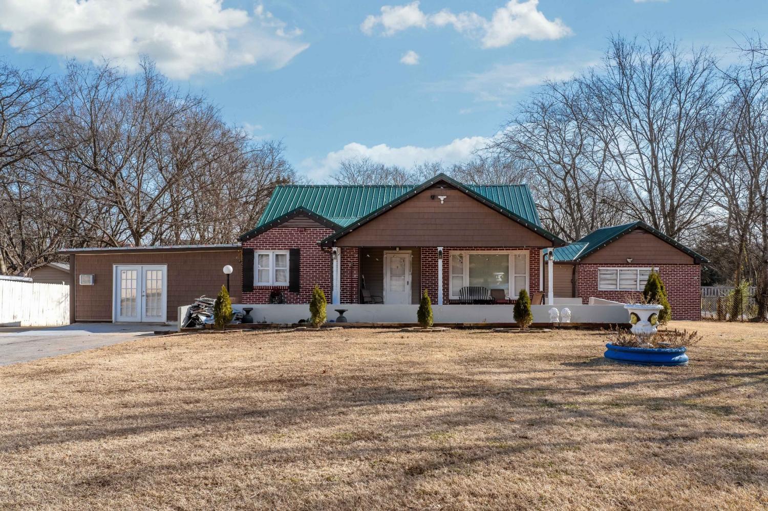 709-Florence-Cir For Sale