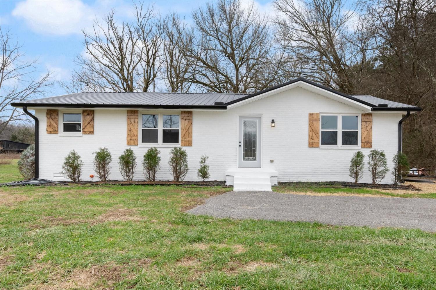 990-Norton-Branch-Rd For Sale