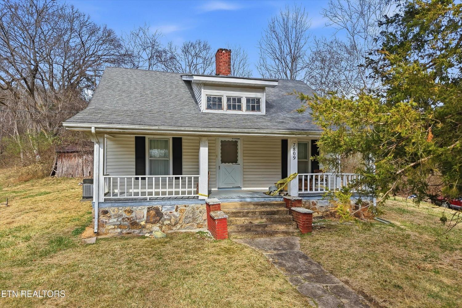 7809-Wood-Rd For Sale