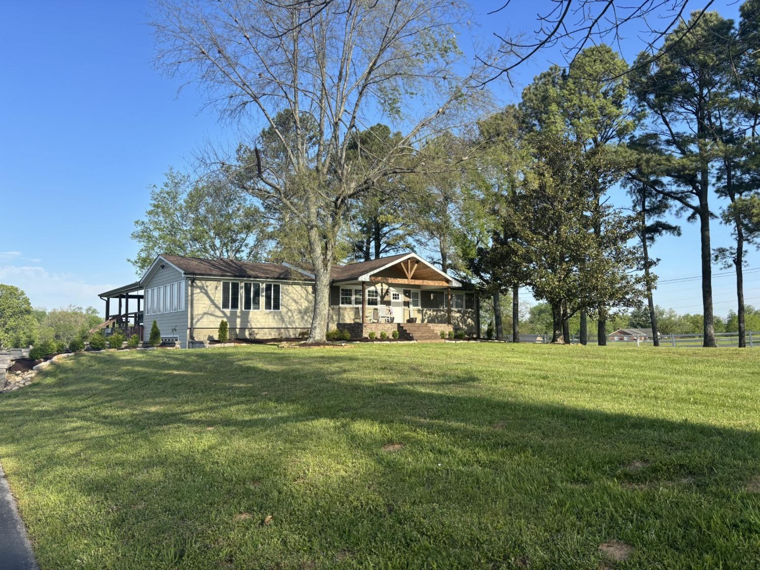 2484-Coles-Ferry-Pike For Sale