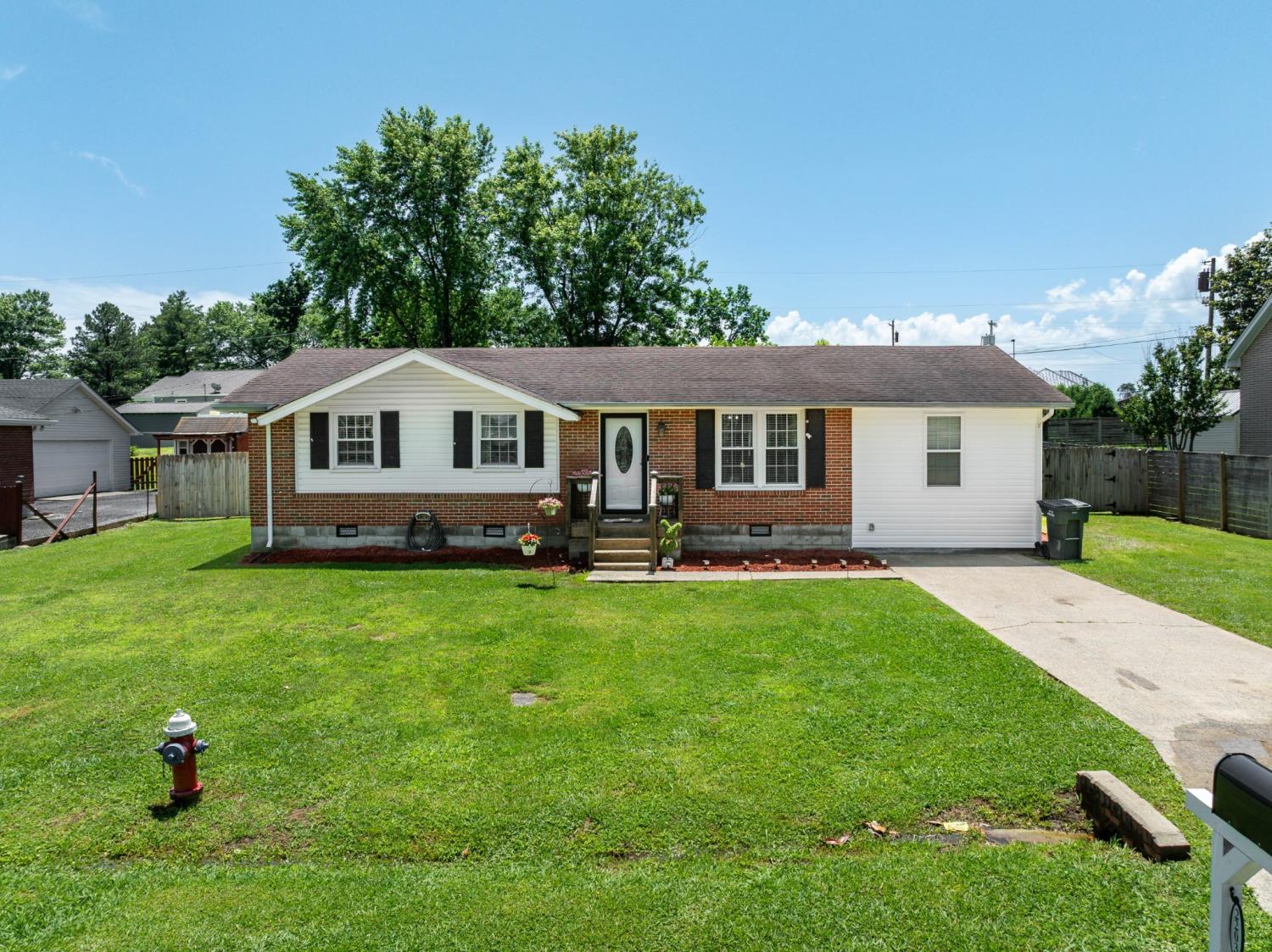 2203-Bluegrass-Dr For Sale