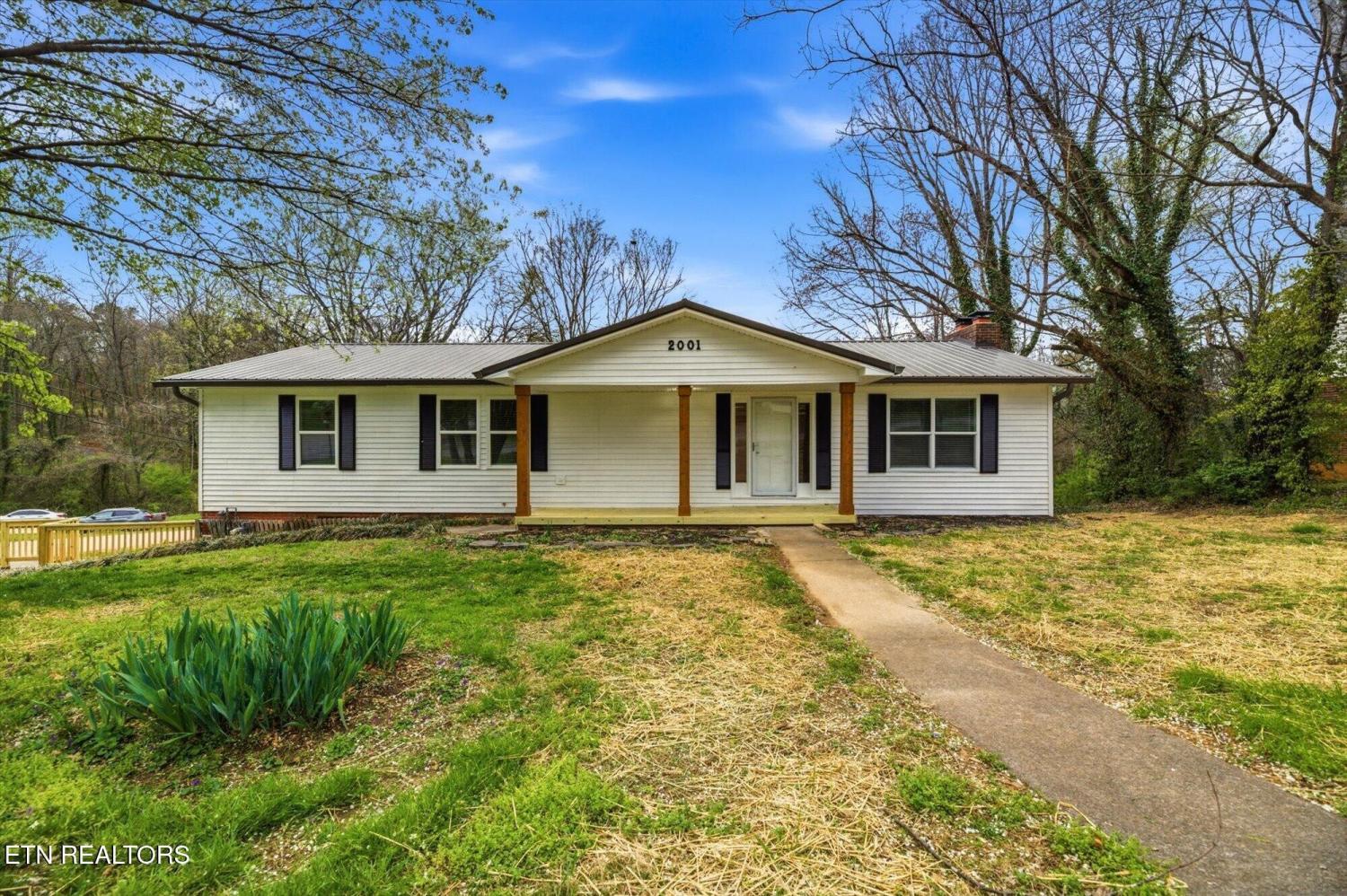 2001-Wayne-Circle For Sale